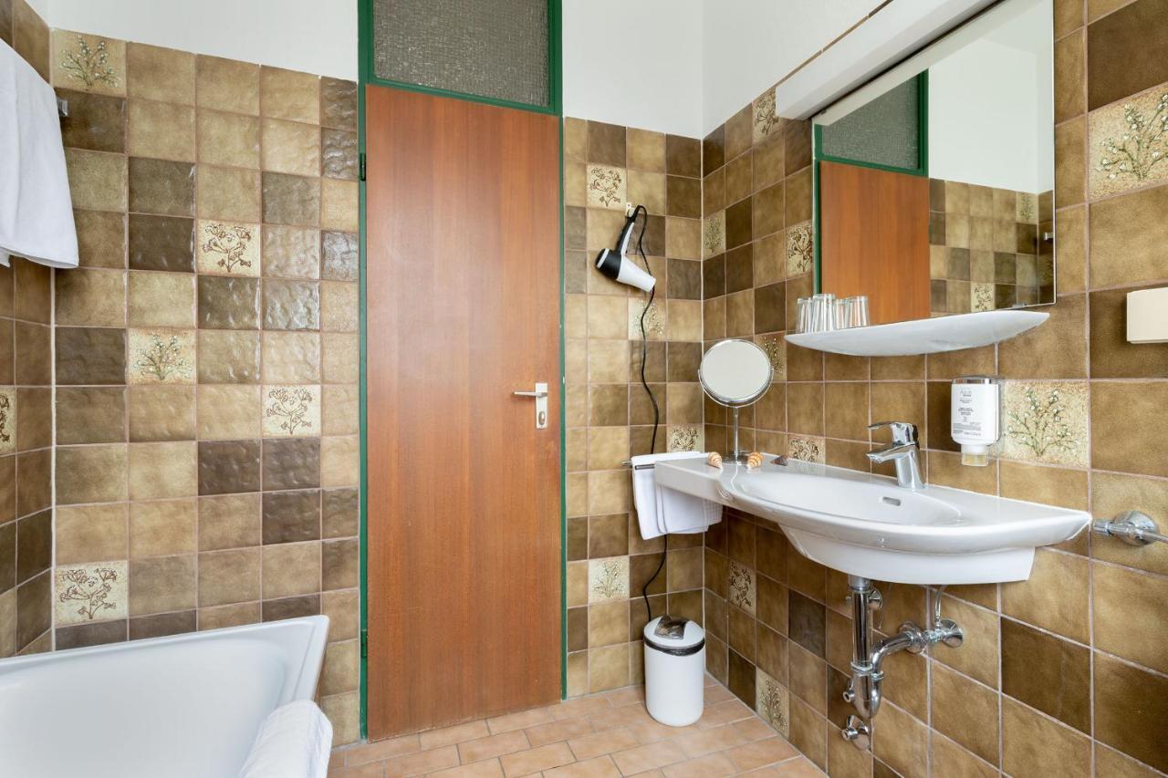 באד טולץ Hotel Kolbergarten מראה חיצוני תמונה
